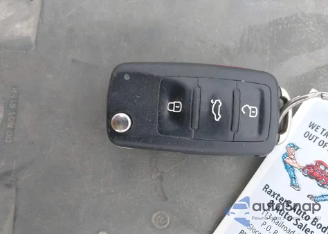 2016 Volkswagen Passat 1.8T Se из США, поврежденный, VIN 1VWBS7A35GC066182